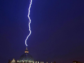 Lightning Strikes the Vatican as Benedict XVI Resigns